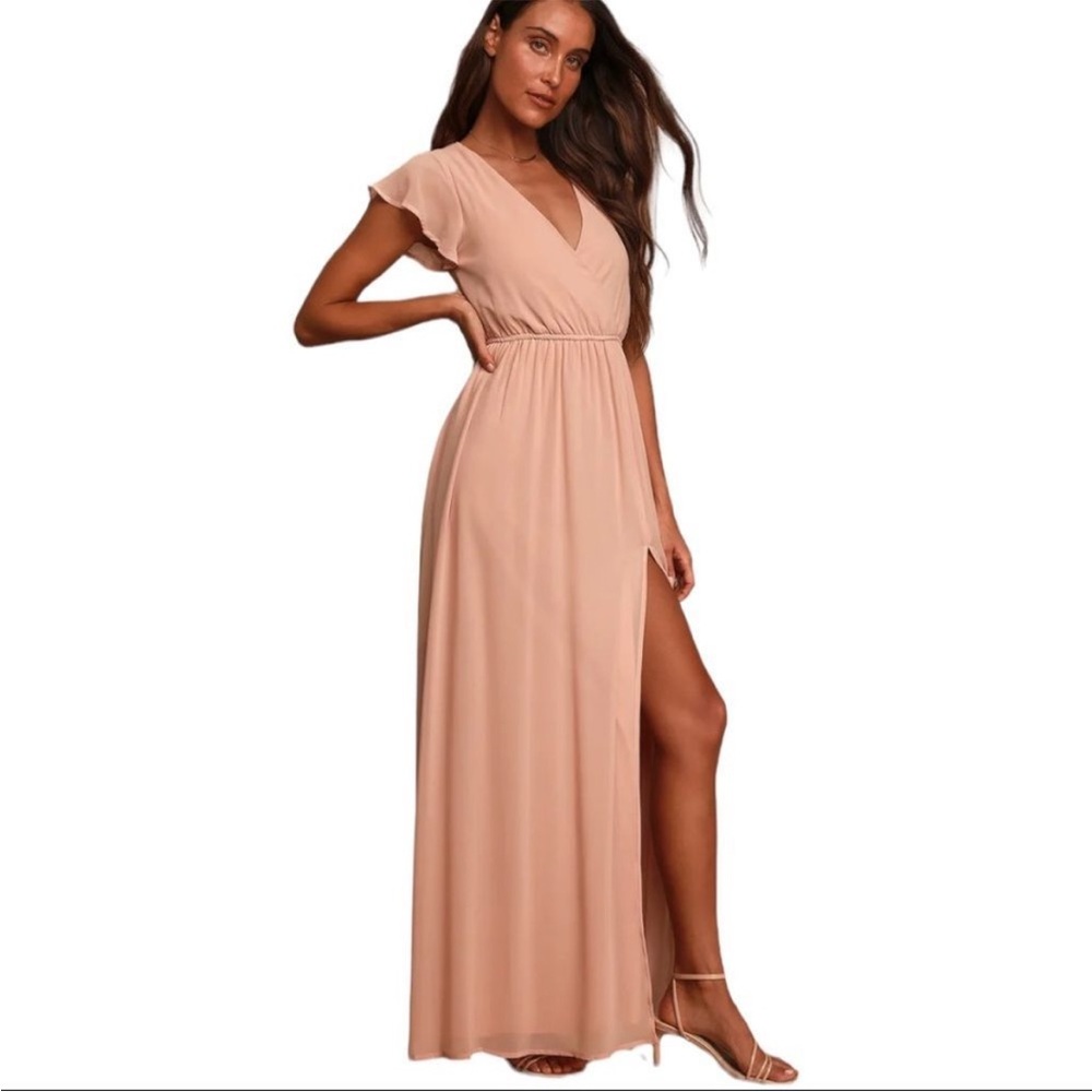 Lulu’s Lost in the Moment Blush Maxi Dress size‎ small